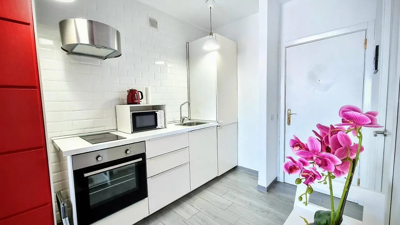 Stunning Studio With A Sea View And Pool, Paraiso Del Sur 1309 아데제 0*,