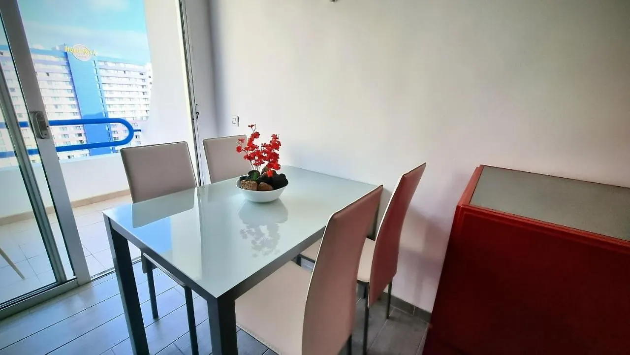 펜션 Stunning Studio With A Sea View And Pool, Paraiso Del Sur 1309 아데제