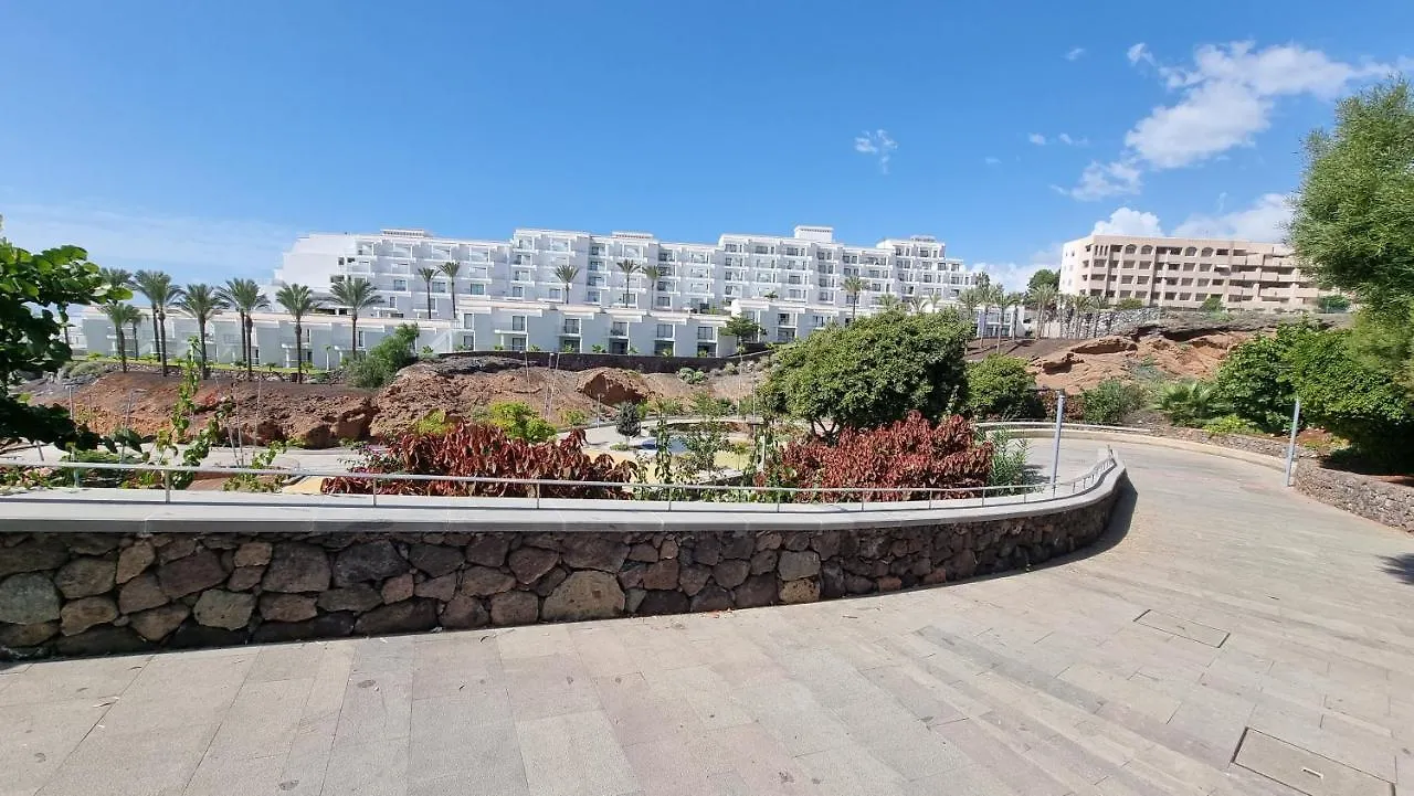 Stunning Studio With A Sea View And Pool, Paraiso Del Sur 1309 아데제 펜션