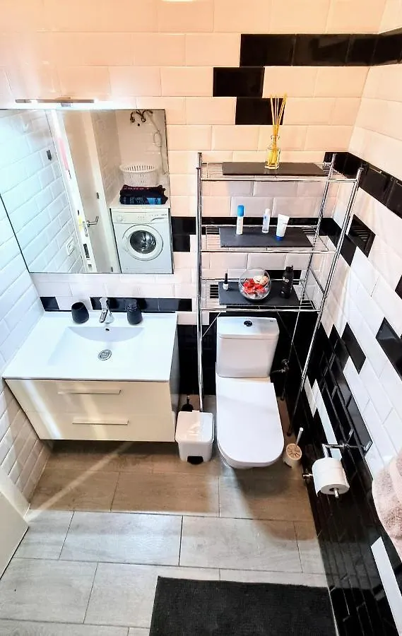 אדחה Stunning Studio With A Sea View And Pool, Paraiso Del Sur 1309 בית נופש